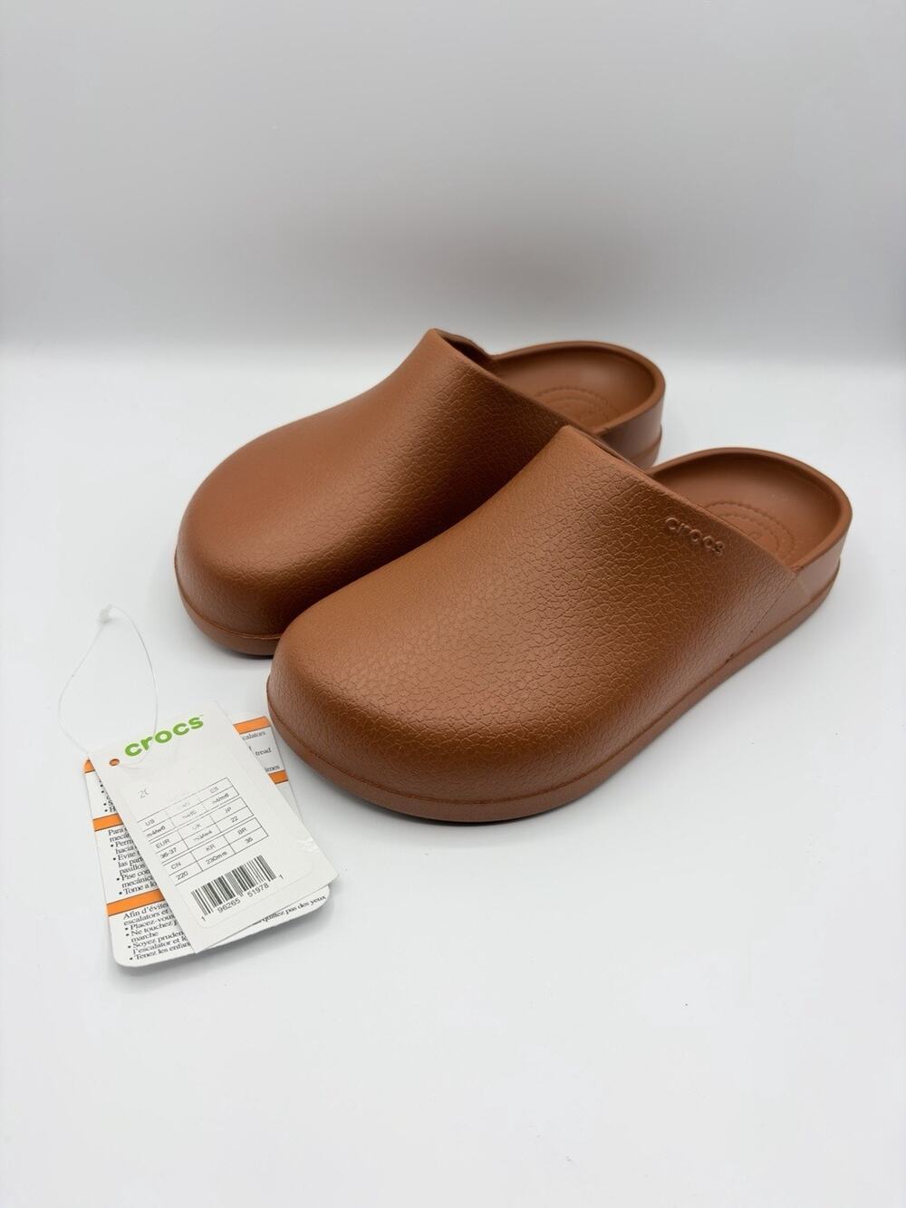 Crocs Dylan Unisex Clogs Cognac Brown US Sz M 4 W 6 Leather-mimicking Finish NWT